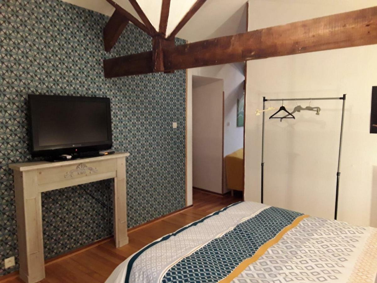 Chambre Sergeanne Doulezon Екстериор снимка